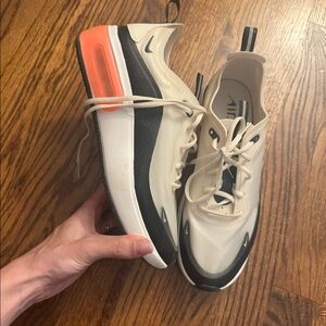 Like new Nike air max